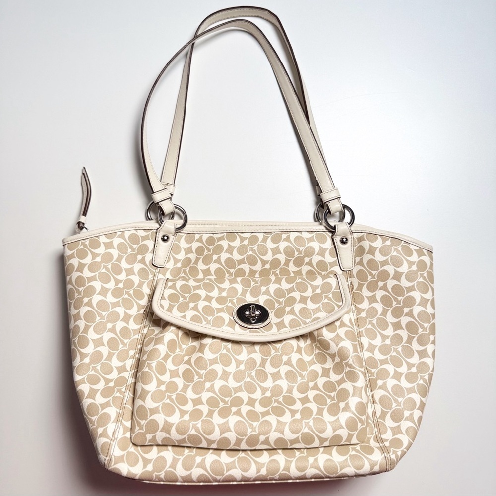 Coach Signature Chelsea Lea Tan and Cream Medium Size Shoulder Tote Bag - Picture 3 of 10